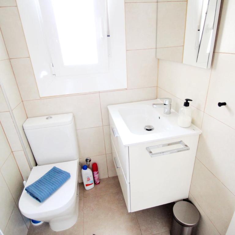 Apartamento moderno al pie de los Pirineos - Two-Bedroom Apartment - 23