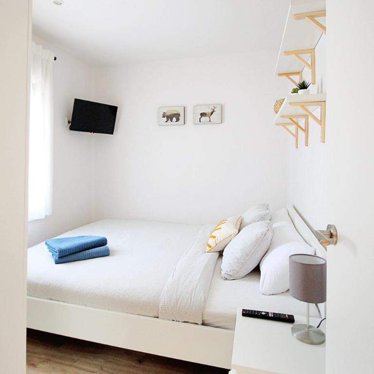 Apartamento moderno al pie de los Pirineos - Two-Bedroom Apartment - 4