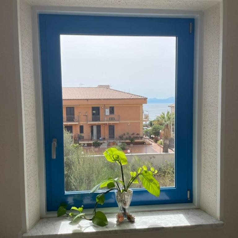 Casa Vacanze Villa Lena - Appartamento con 3 Camere da Letto e Vista Mare - 38
