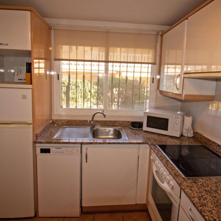 Casa privada a 200 metros de la playa Cargador ALBERT VILLAS - Casa Vacacional de 3 dormitorios - 18