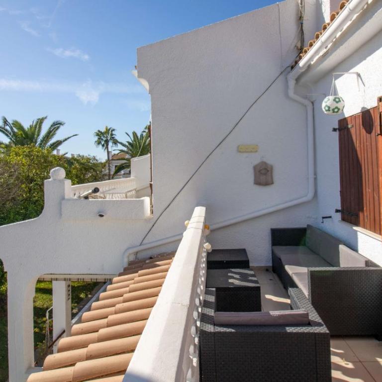 Casa adosada con piscina y jardin PLAYA ROMANA Albert Villas - Casa - 4