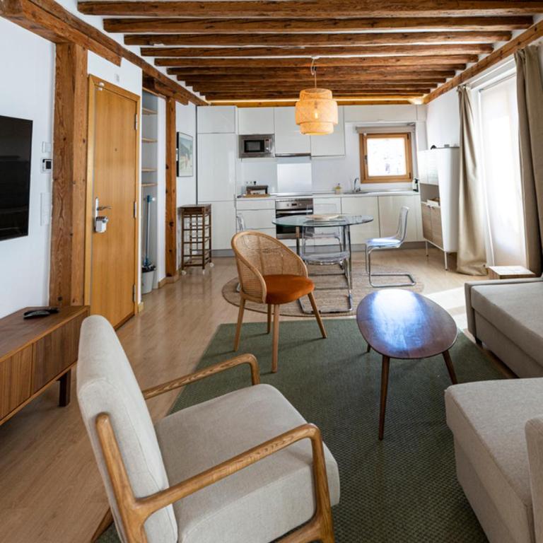 Luminoso y céntrico piso al lado de la Plaza Mayor - Apartamento de 2 dormitorios - 4