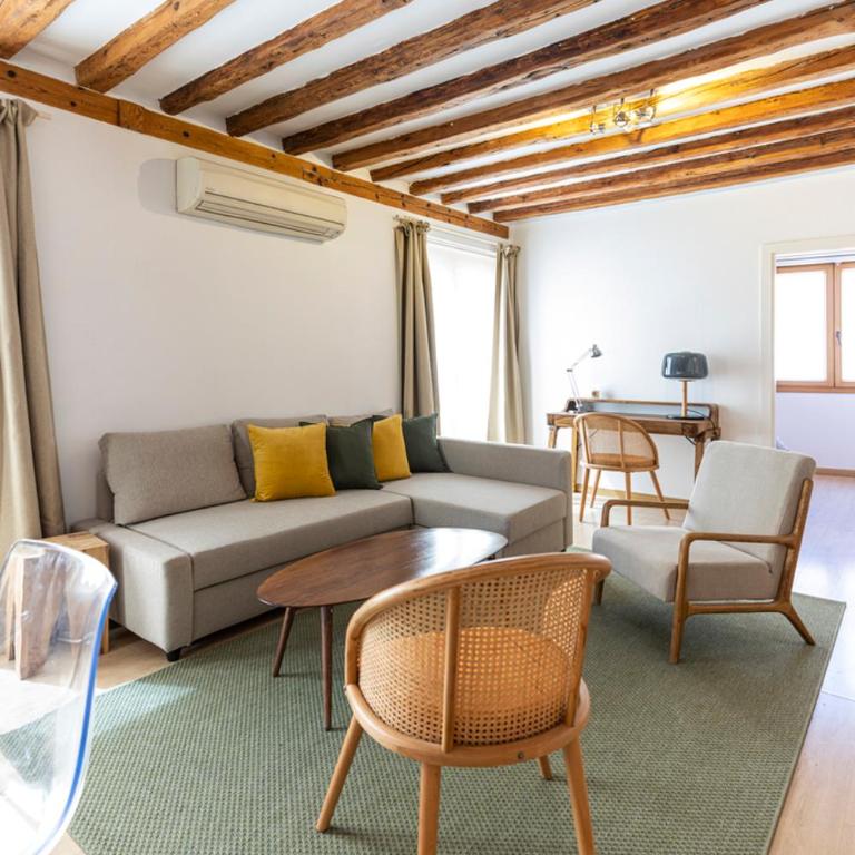 Luminoso y céntrico piso al lado de la Plaza Mayor - Apartamento de 2 dormitorios - 7