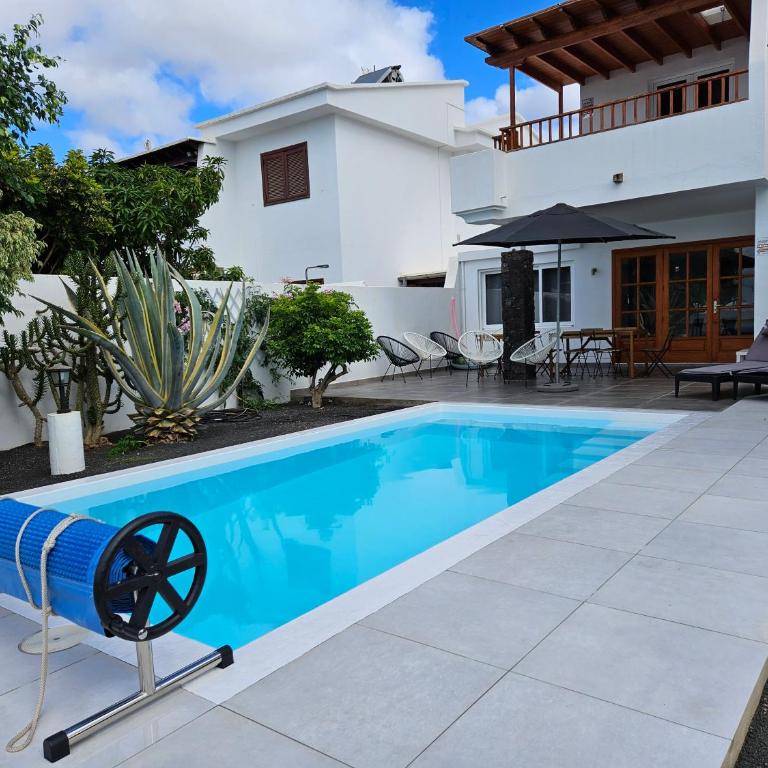VILLA ANNA With heated pool - Villa - 10