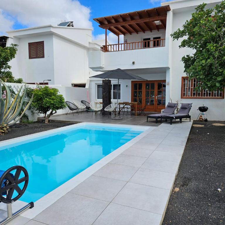 VILLA ANNA With heated pool - Villa - 9