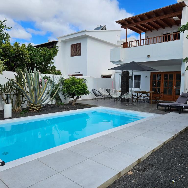 VILLA ANNA With heated pool - Villa - 11