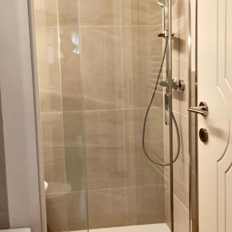 CASETTA INDIPENDENTE NEL VERDE PER 2/3 PERSONE - Casa con 1 dormitorio - 24