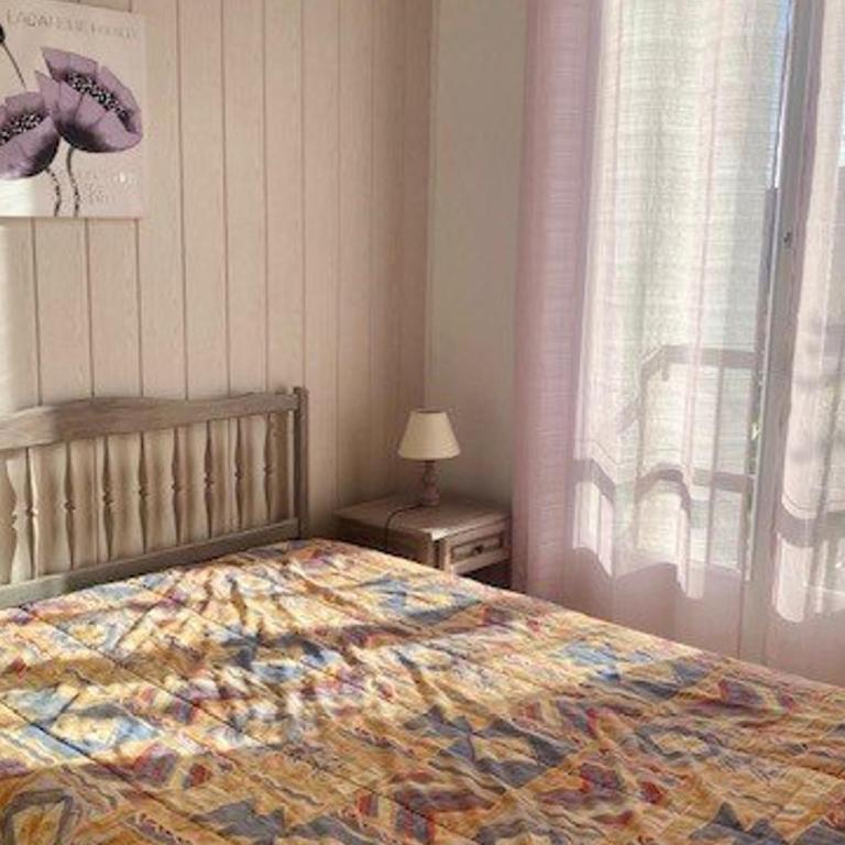 Charmant F2 avec Balcon et Parking à 50m des Thermes, Centre-Ville - Animaux Acceptés - Appartement 1 Chambre - 3