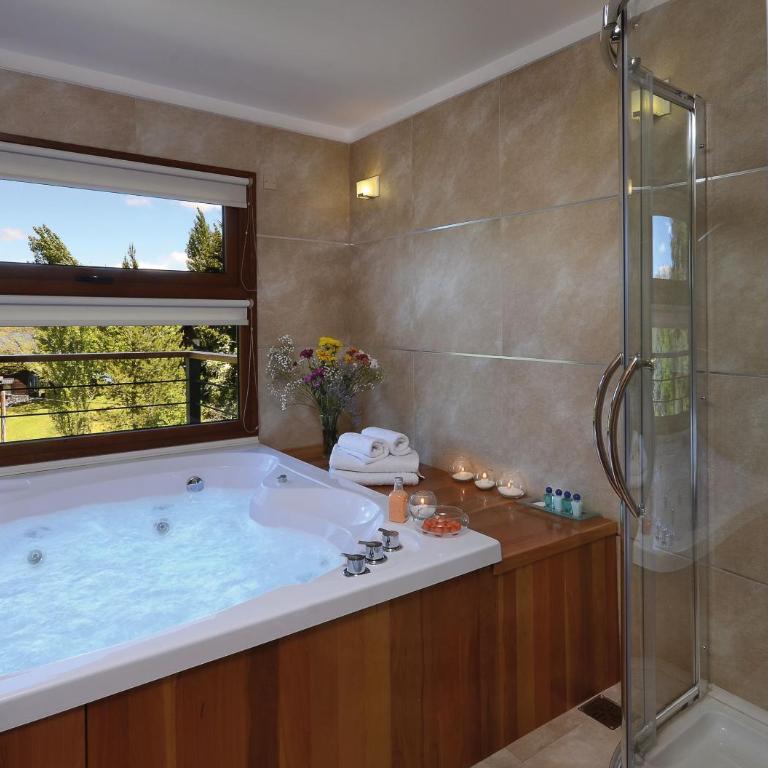 Huenú by DOT Boutique - Suite Deluxe con bañera de hidromasaje - 3