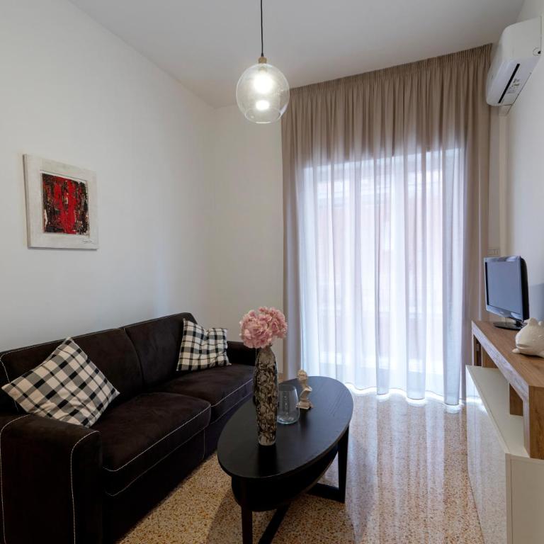 Casa Giulia - Three-Bedroom Apartment - 7