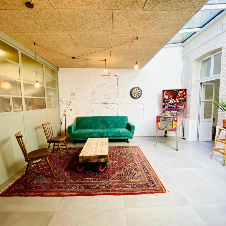 Oasis Urbaine - Spacieux et calme avec patio - Appartement 1 Chambre - 5