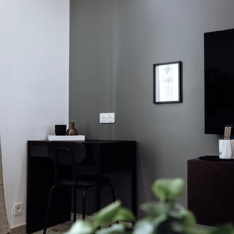 Prestige Lumineux Jacuzzi Parking privé - Appartement 1 Chambre - 24