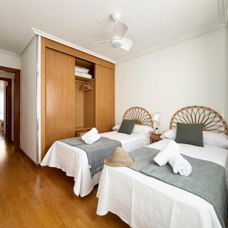 VUT Plaza Fontana - Apartamento de 3 dormitorios con vistas al parque - 9