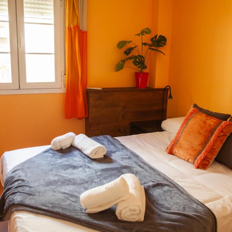 Duplex en Centro de Malaga, calle Nuño Gomez - Apartamento de 2 dormitorios - 74