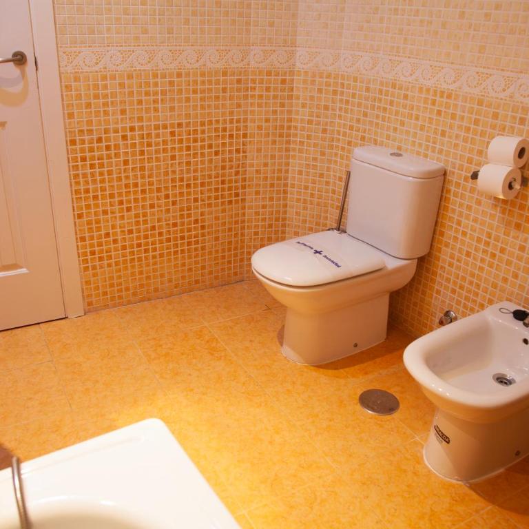Duplex en Centro de Malaga, calle Nuño Gomez - Apartamento de 2 dormitorios - 28