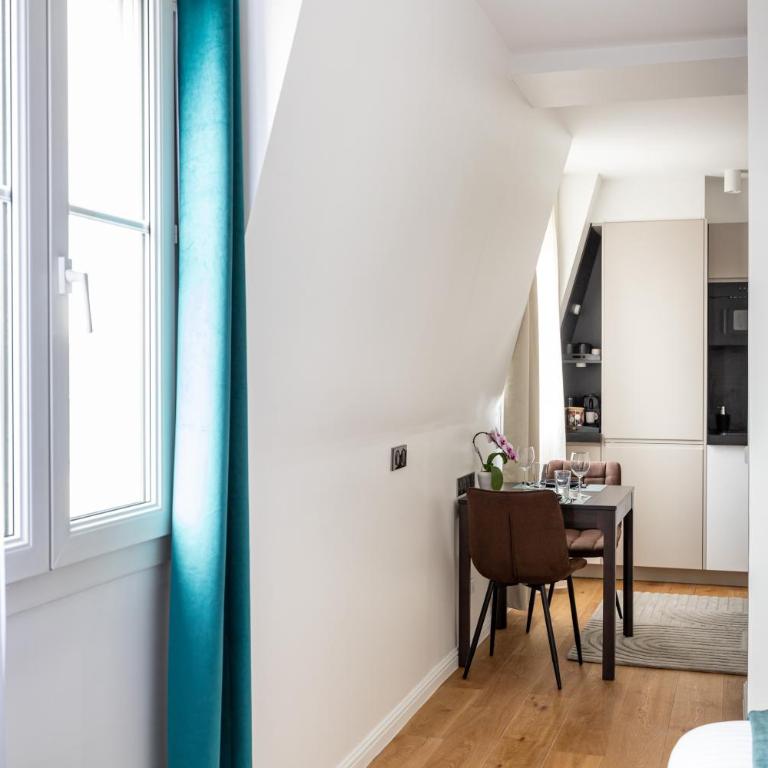 Luxurious flat in the center - Appartement 1 Chambre - 10