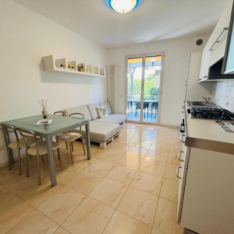 Damiano Chiesa terrazzato -Flexrent Immobiliare Abissinia - Appartamento con 2 Camere da Letto - 14