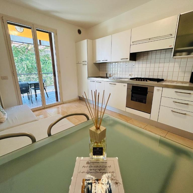Damiano Chiesa terrazzato -Flexrent Immobiliare Abissinia - Appartamento con 2 Camere da Letto - 12