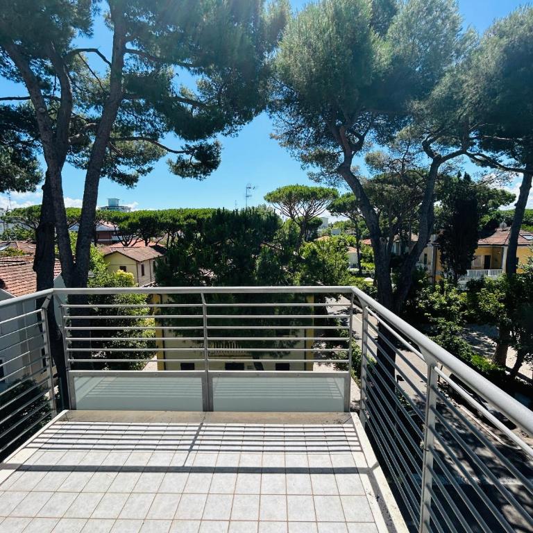 Damiano Chiesa terrazzato -Flexrent Immobiliare Abissinia - Appartamento con 2 Camere da Letto - 26