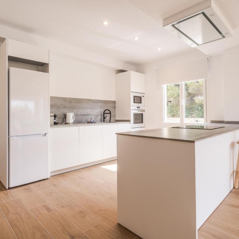 Aparto Almi - Two-Bedroom Apartment - 3