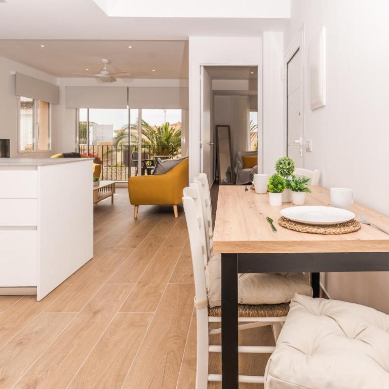 Aparto Almi - Two-Bedroom Apartment - 20