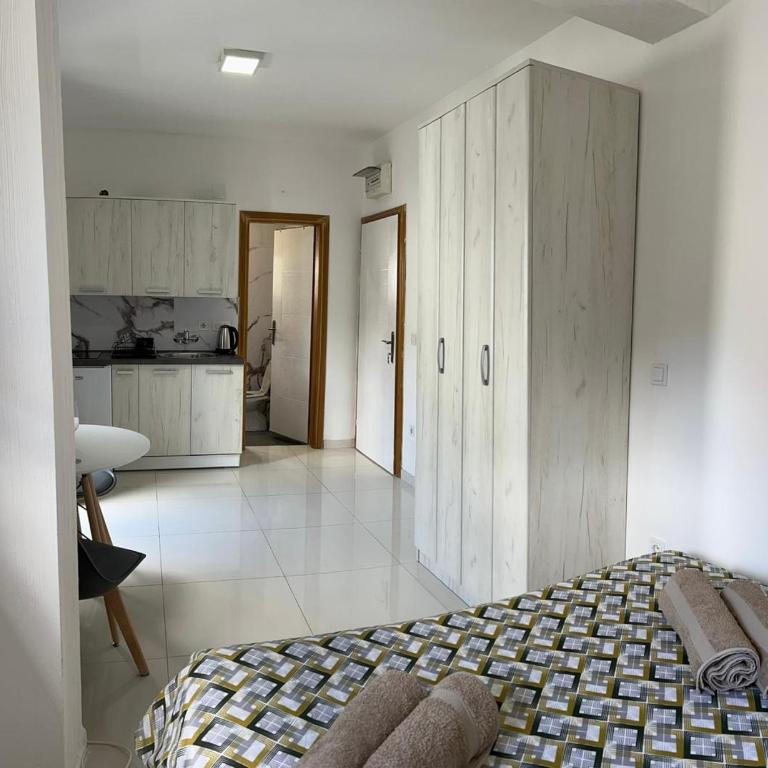 Apartments AS - Deluks Dvokrevetna Soba sa Bračnim Krevetom - 9