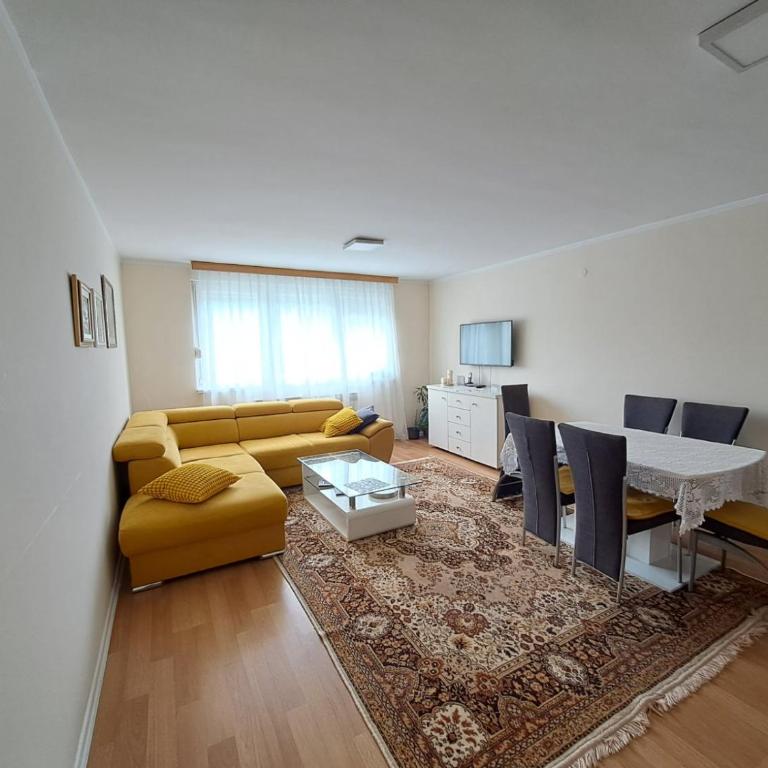 Apartman Azira - Two-Bedroom Apartment - 1