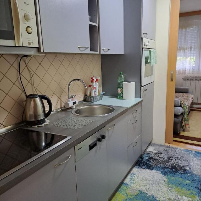 Apartman Azira - Two-Bedroom Apartment - 21