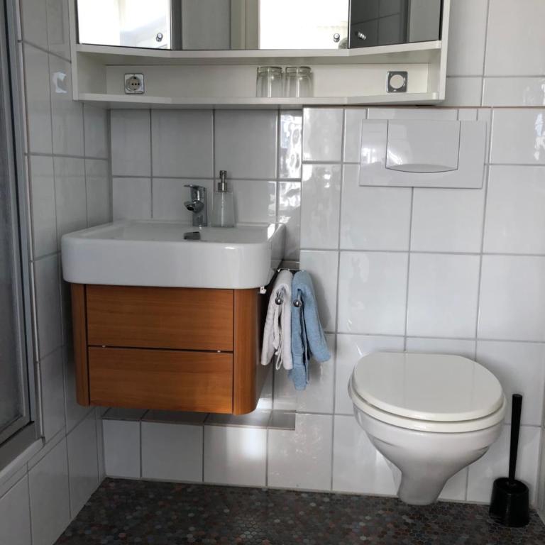 Das Ruebezahl - Doppelzimmer mit Bergblick - 8