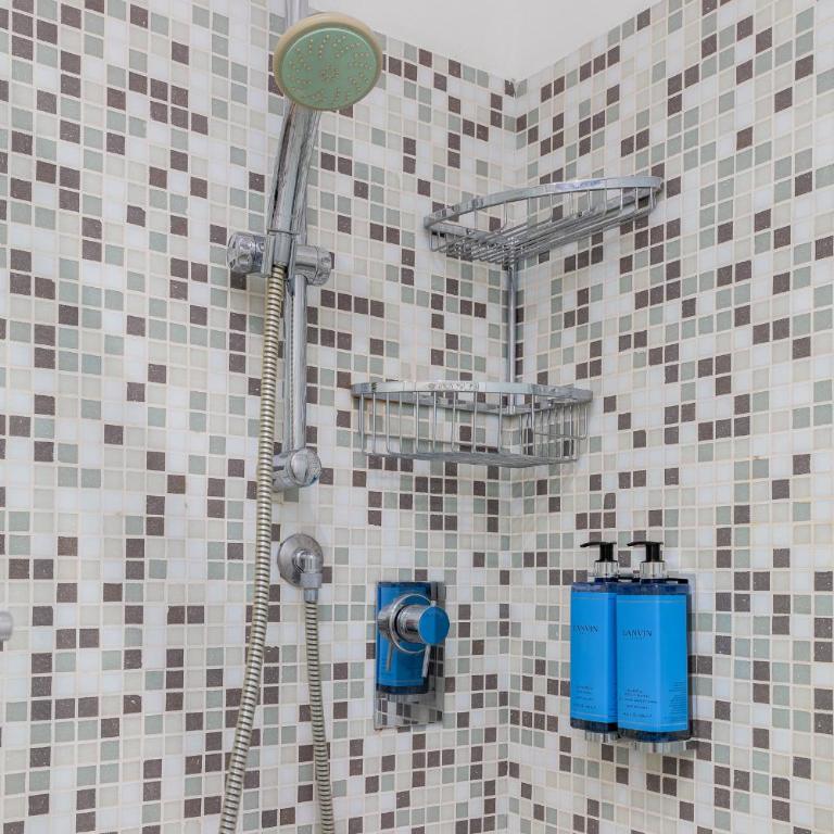Suite Tra il Porto e il Centro, 150m dal Mare,Wifi - Appartamento con 1 Camera da Letto - 17