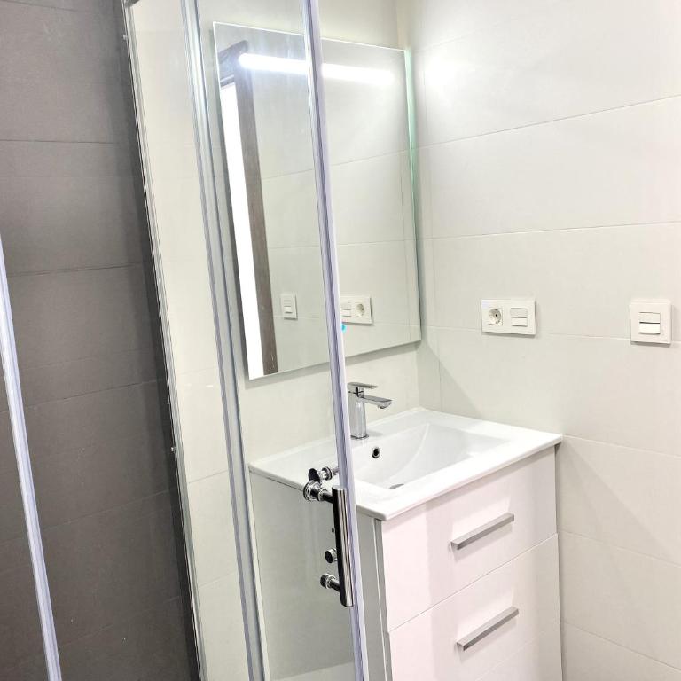 Luxury apartment with sea view Puerto Torrevieja - Apartamento de 3 dormitorios - 13