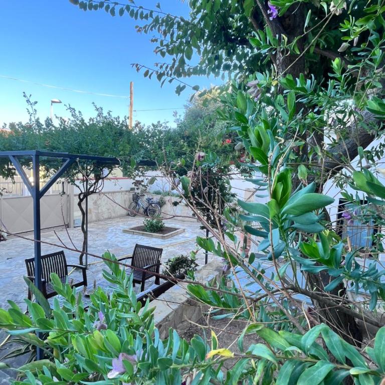 Villa Fatta di Sogni - Camera Matrimoniale con Balcone e Vista Mare - 3