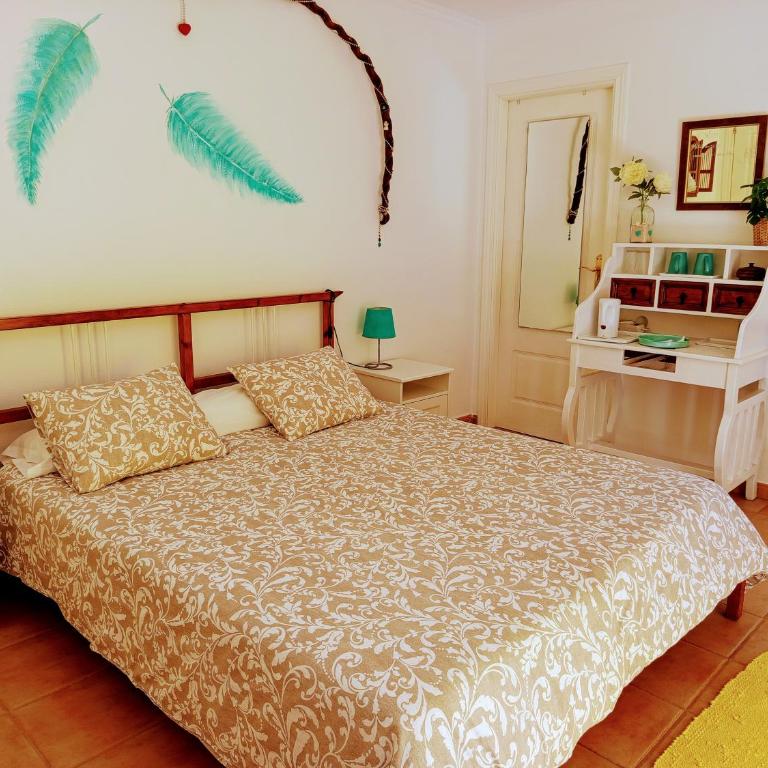 Shangrilá Guesthouse - Double Room with Private Bathroom and Terrace - 7
