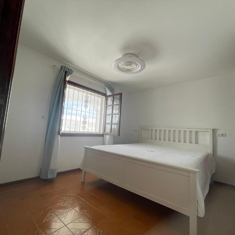 Villa Carmiña - Three-Bedroom Villa - 40