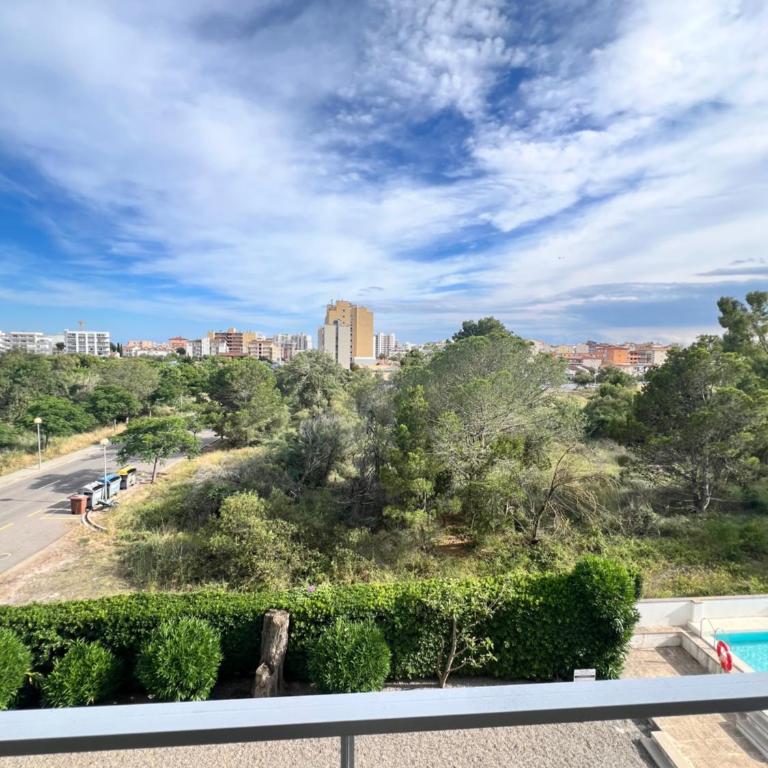 3 room apartment, 500m to beach, swimming pool, nice terrace - Three-Bedroom Apartment - 20