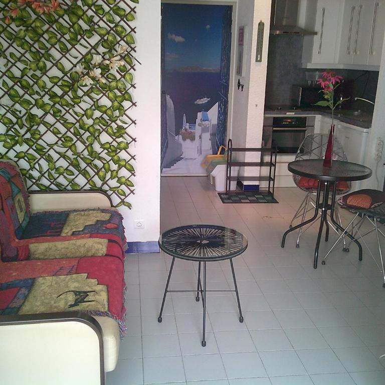 Vittoria Immobilier 2 -REGLEMENT SUR PLACE - chèques vacances acceptés - Studio mit Terrasse - 6