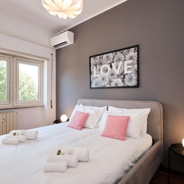 Elegante appartamento con 3 Camere da letto vicino il Centro - Three-Bedroom Apartment - 9