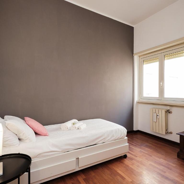 Elegante appartamento con 3 Camere da letto vicino il Centro - Three-Bedroom Apartment - 14