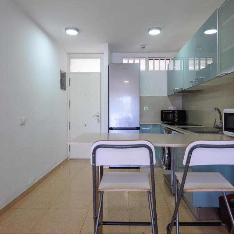 Sol y Playa III - Two-Bedroom Apartment - 9