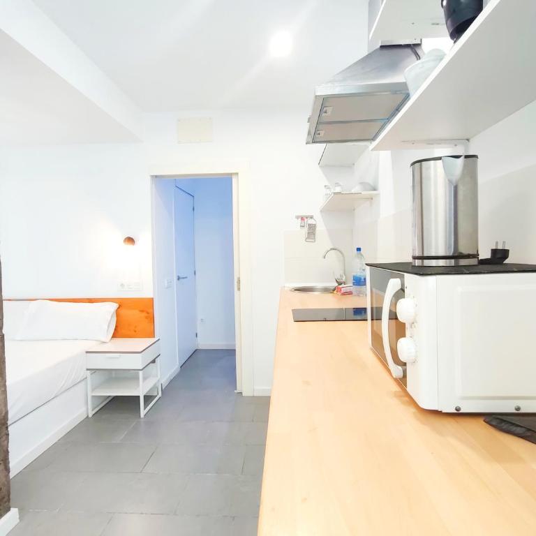 TQ8 303 Beach By Wave Properties - Estudio Deluxe - 16