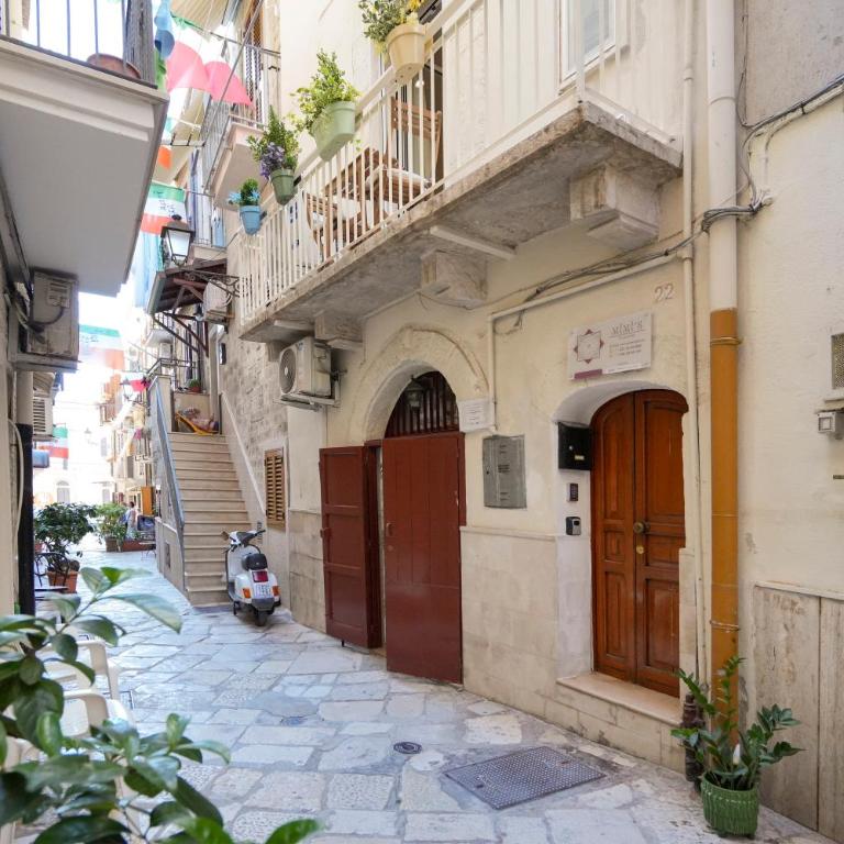 Mimi's Rooms - Charming Old Town - Camera Matrimoniale Deluxe con Doccia - 6