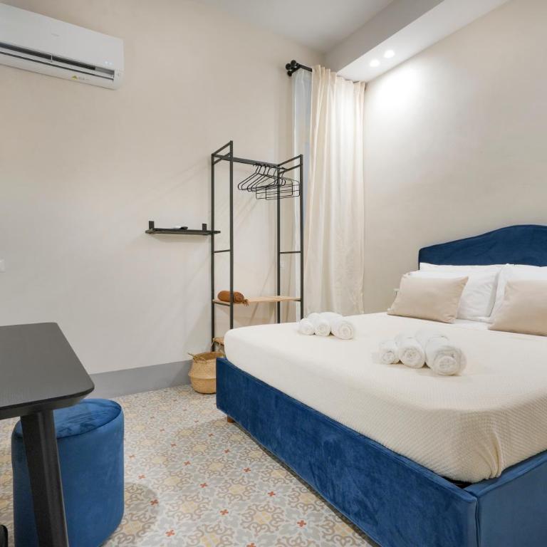 Mimi's Rooms - Charming Old Town - Camera Matrimoniale Superior - 1