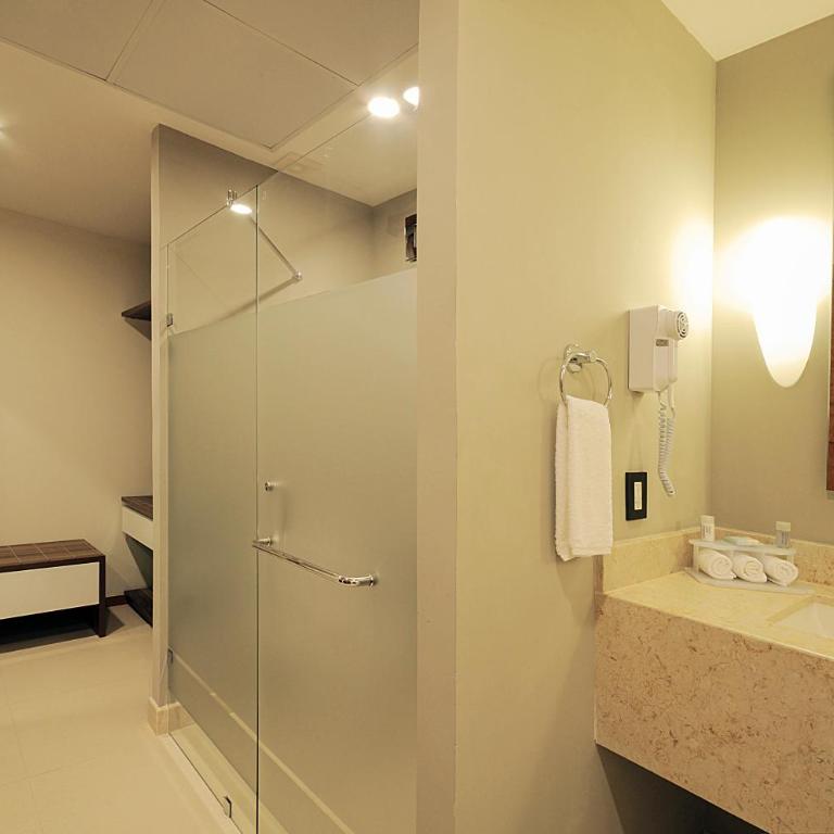 Holiday Inn Express Puerto Vallarta by IHG - Executive Suite with 1 King size Bed - 7