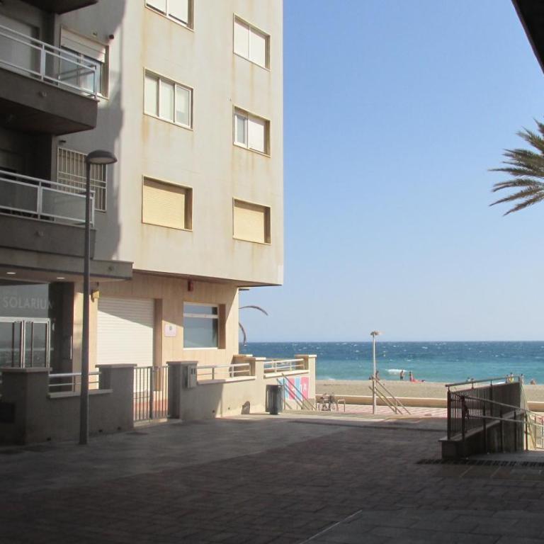 Vivir en la puerta del mar - Apartamento de 2 dormitorios - 1