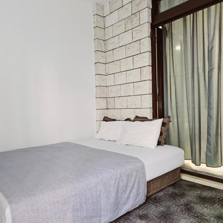 Bravo Plus - Two-Bedroom Standard Apartment - 1