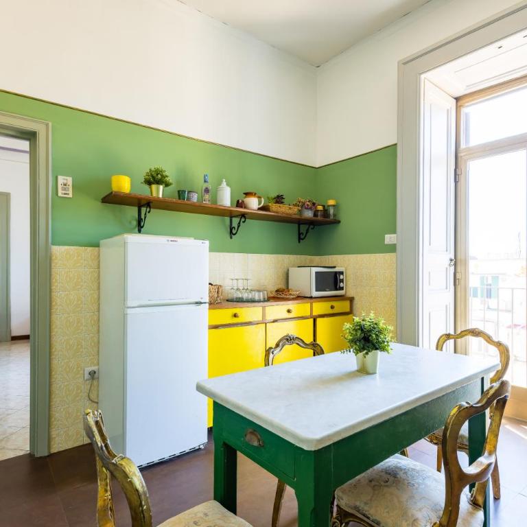 New Design Apartment in Naples - Appartamento con 2 Camere da Letto - 28