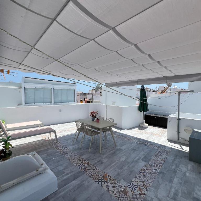 Vivienda Carolina•terraza privada y parking• - Apartamento de 2 dormitorios - 15