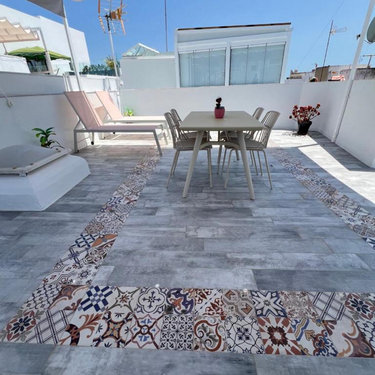 Vivienda Carolina•terraza privada y parking• - Apartamento de 2 dormitorios - 14