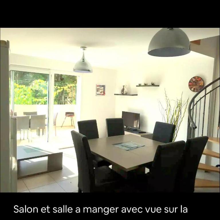 Maison les pieds dans L'eau - Villa 2 Chambres - 11