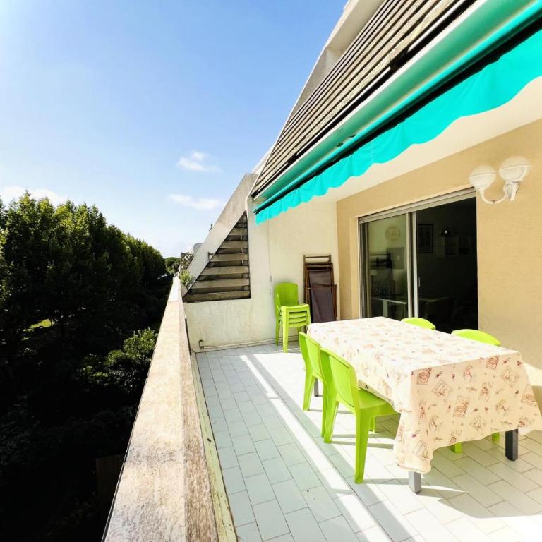 Villegiales Tee1 - Appartement climatisé dans résidence avec piscine MAE-1104 - Apartment - 1